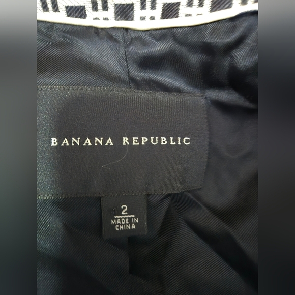 BANANA REPUBLIC Silk And Cotton Cropped Navy And White Jacket. Size 2 - Picture 9 of 12